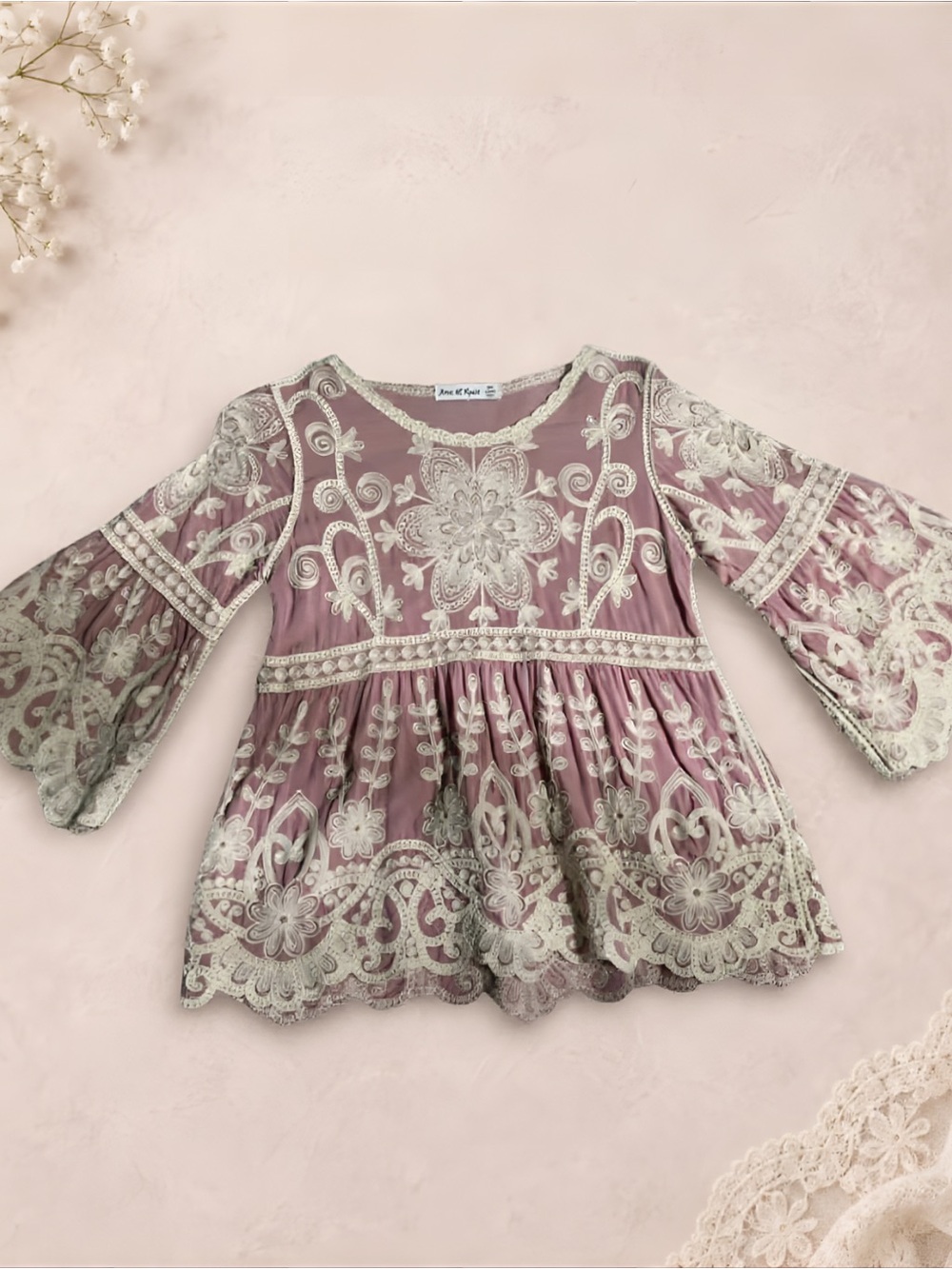 Ana & Rose NWOT Mauve Embroidered Bell Sleeve Boho Tunic Top Small Petite